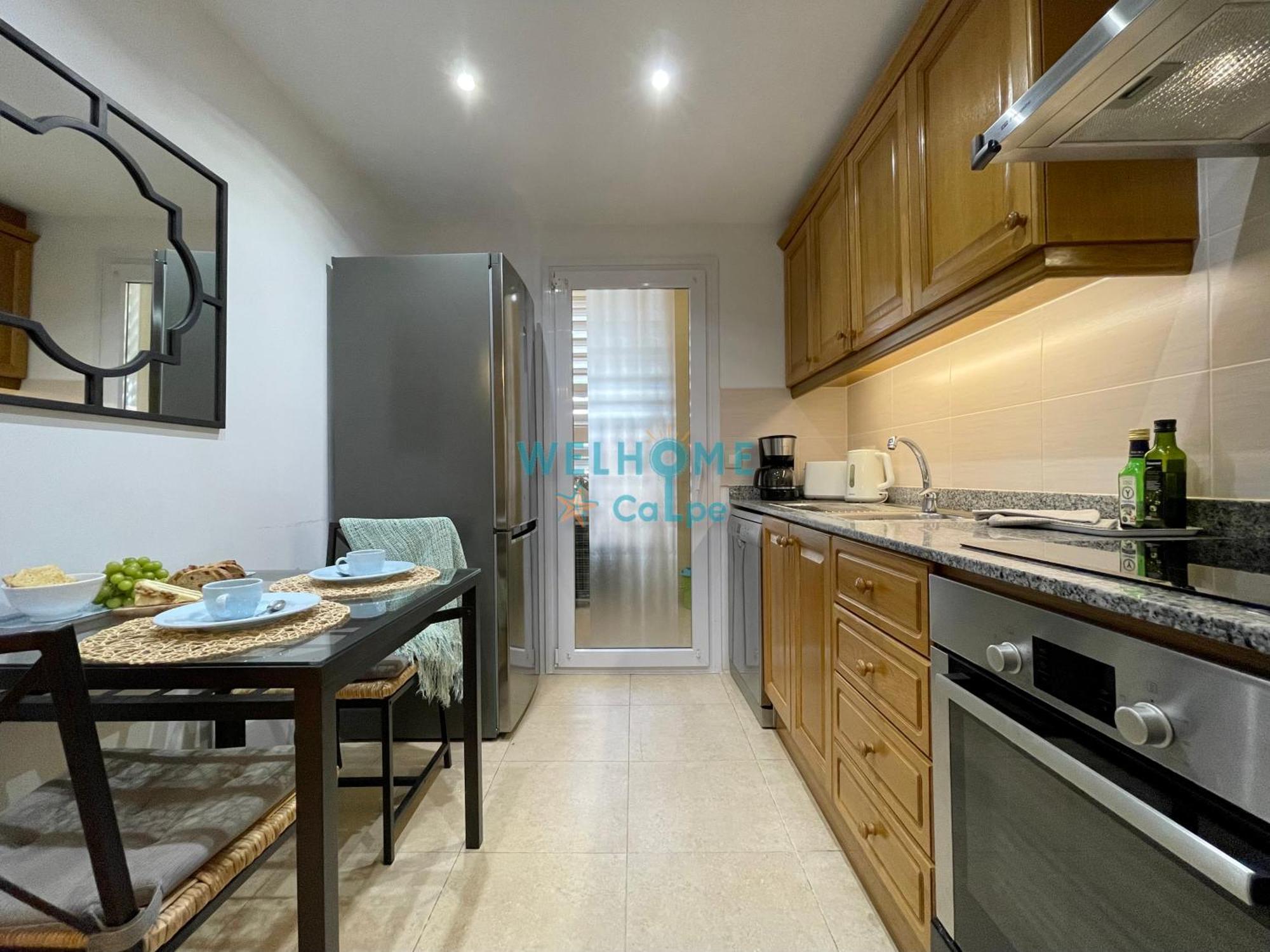Manzana Bonito Y Comodo Apartamento Con Piscina 칼페 외부 사진