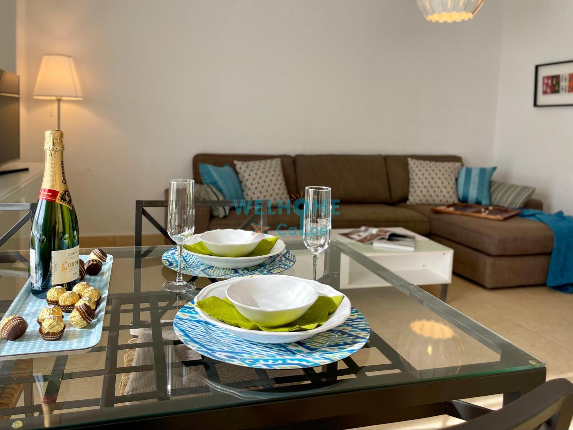 Manzana Bonito Y Comodo Apartamento Con Piscina 칼페 외부 사진