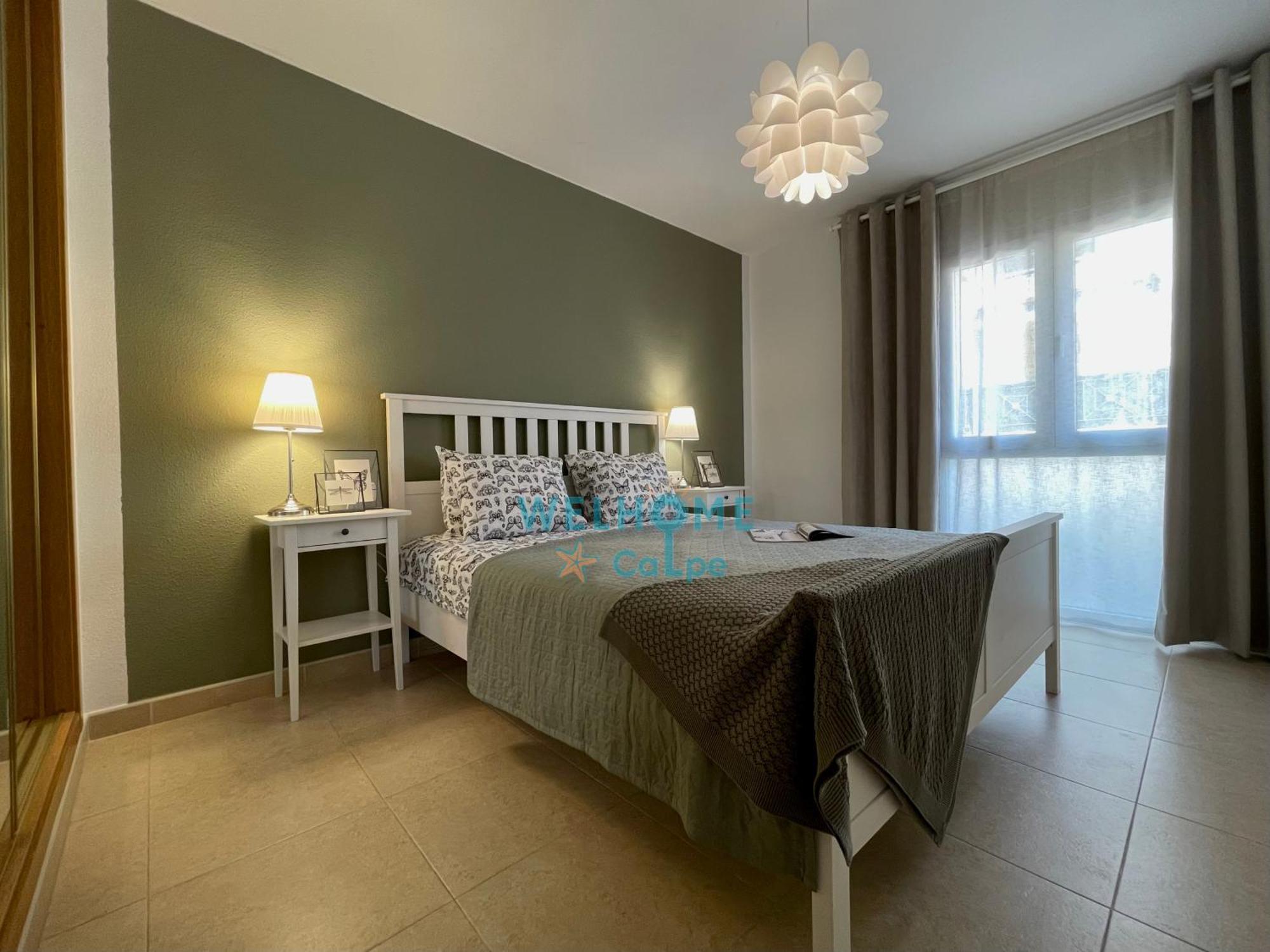 Manzana Bonito Y Comodo Apartamento Con Piscina 칼페 외부 사진