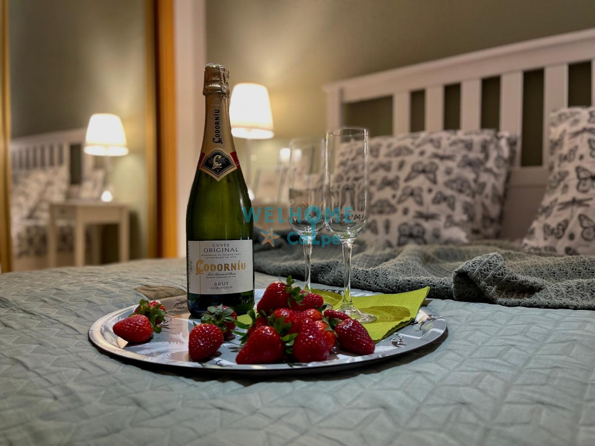 Manzana Bonito Y Comodo Apartamento Con Piscina 칼페 외부 사진