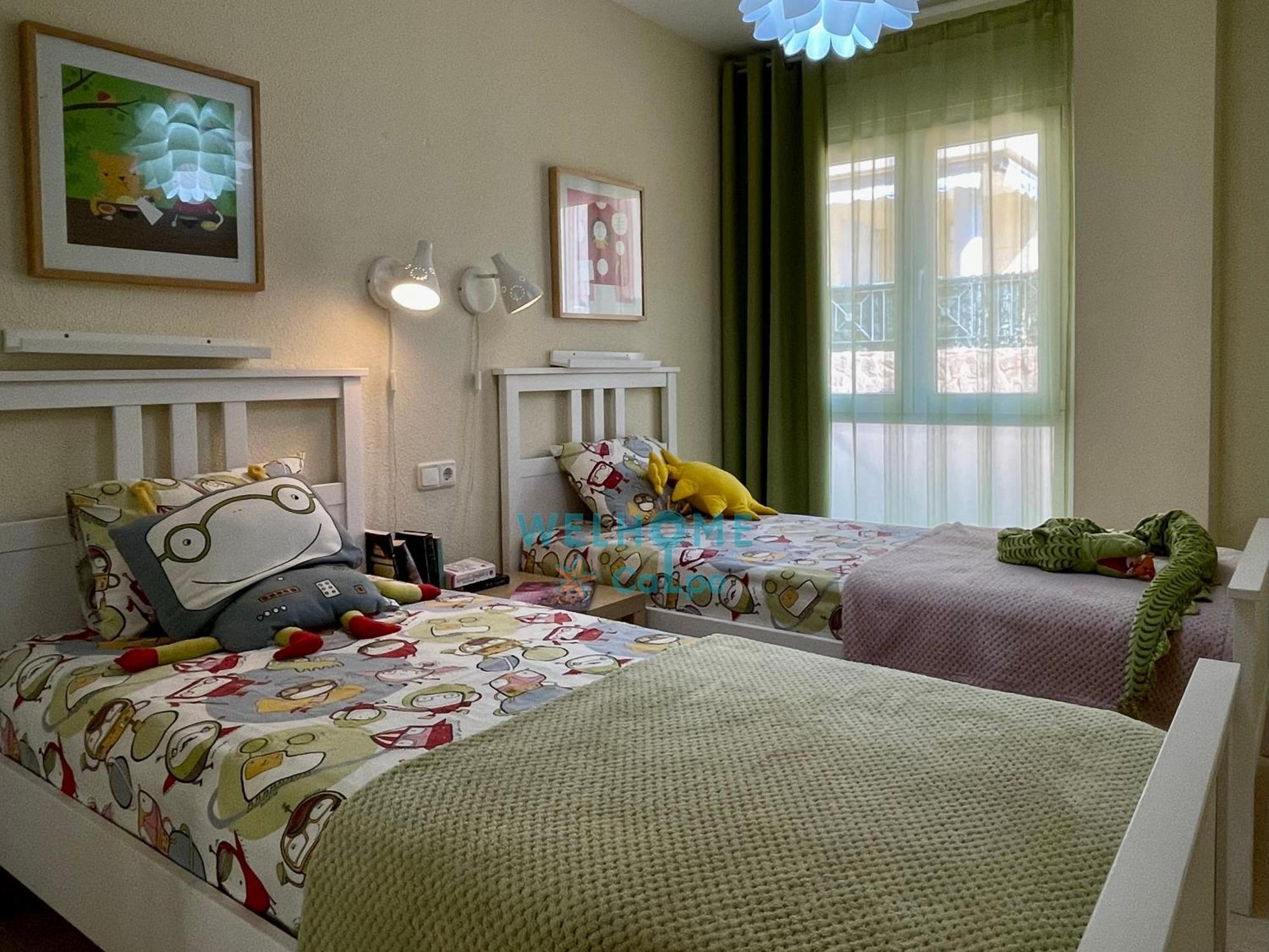 Manzana Bonito Y Comodo Apartamento Con Piscina 칼페 외부 사진