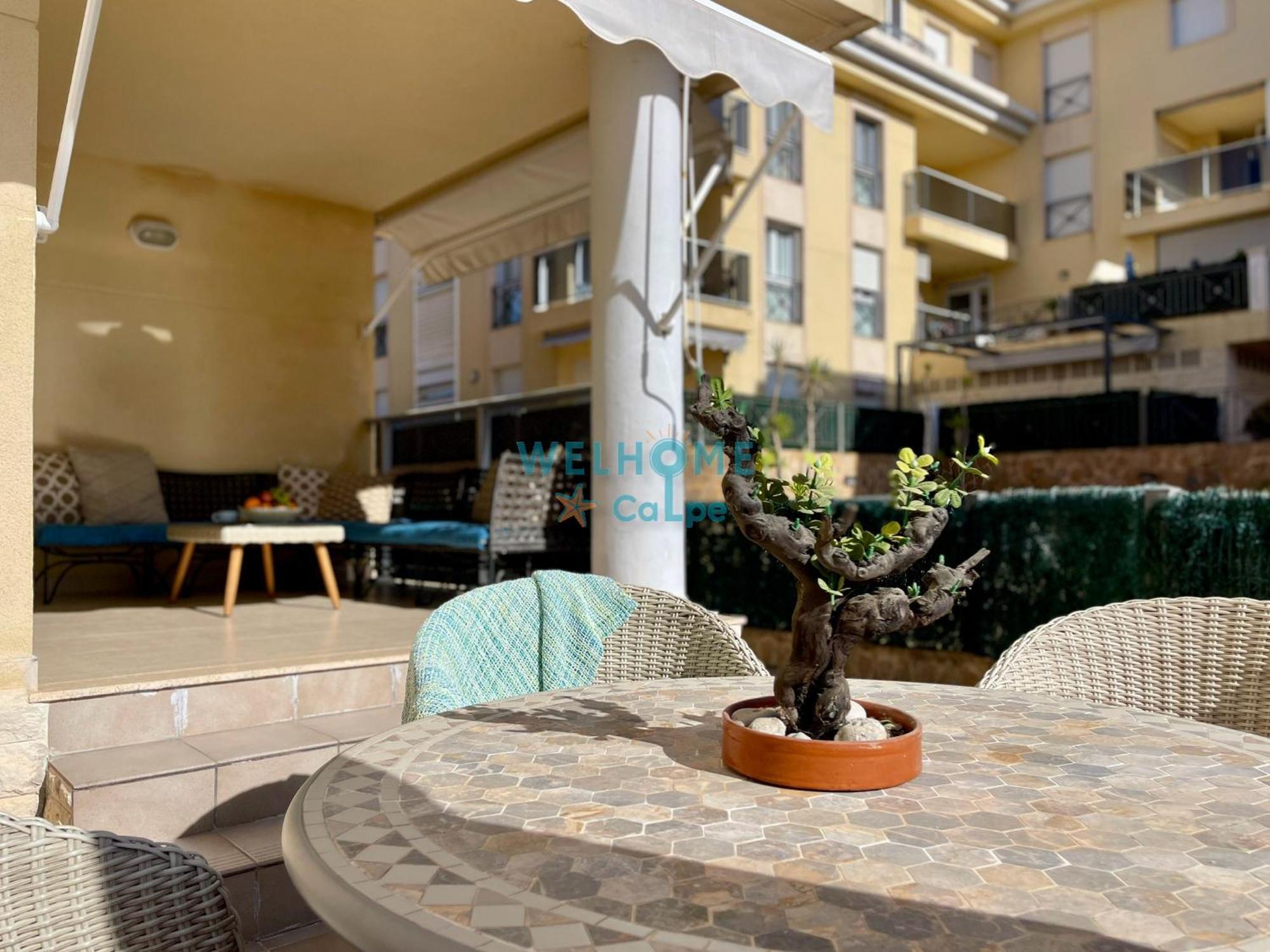 Manzana Bonito Y Comodo Apartamento Con Piscina 칼페 외부 사진